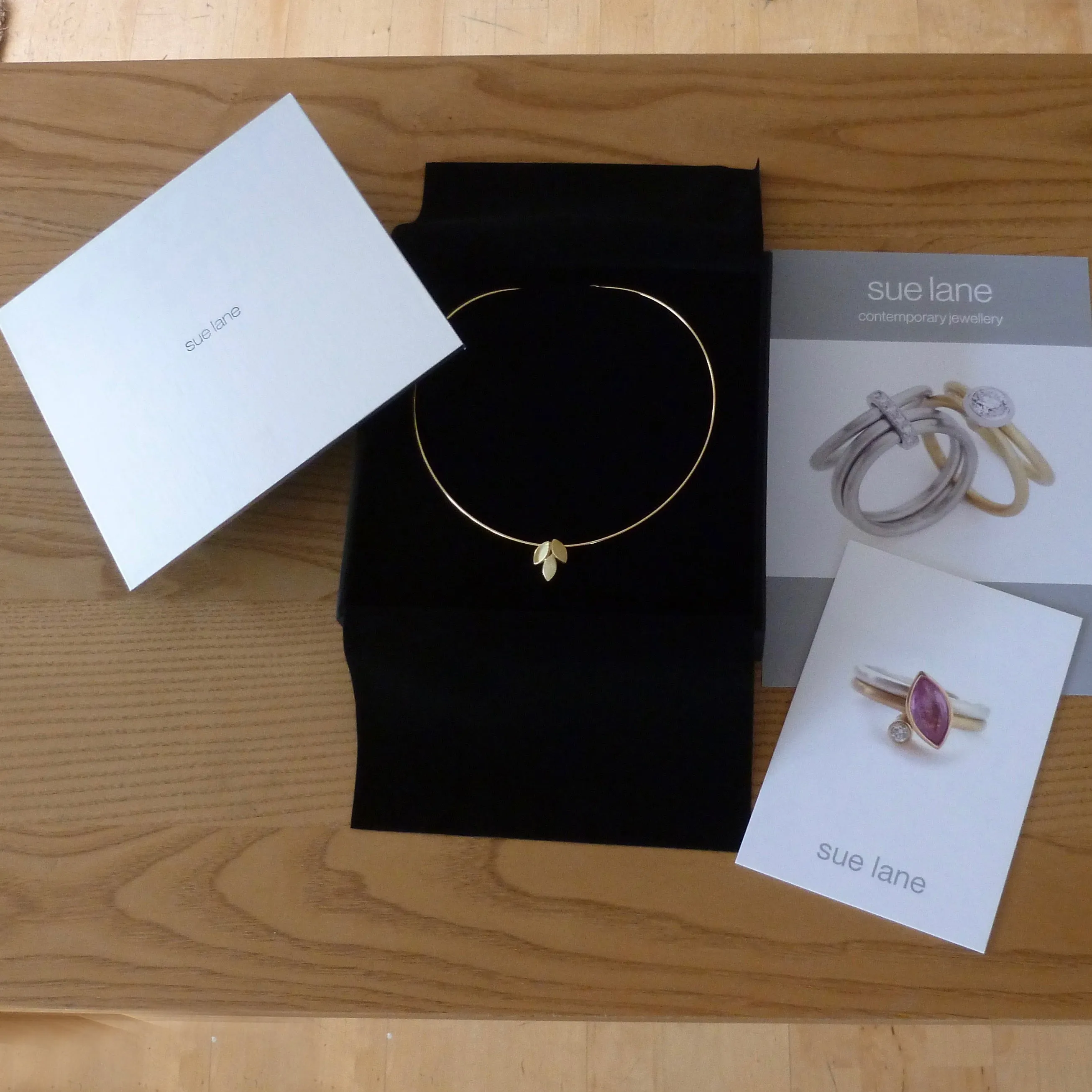 18ct Gold Necklace - Contemporary, Unique and Bespoke.