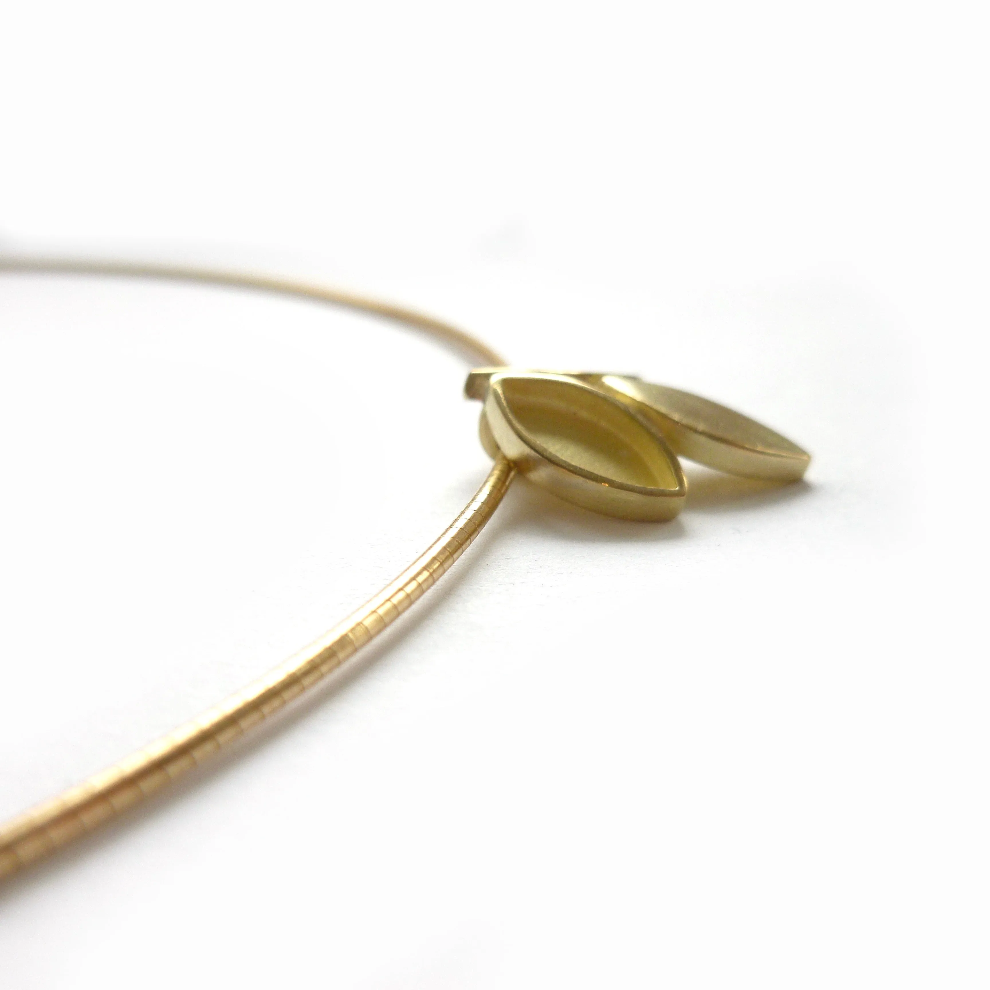 18ct Gold Necklace - Contemporary, Unique and Bespoke.