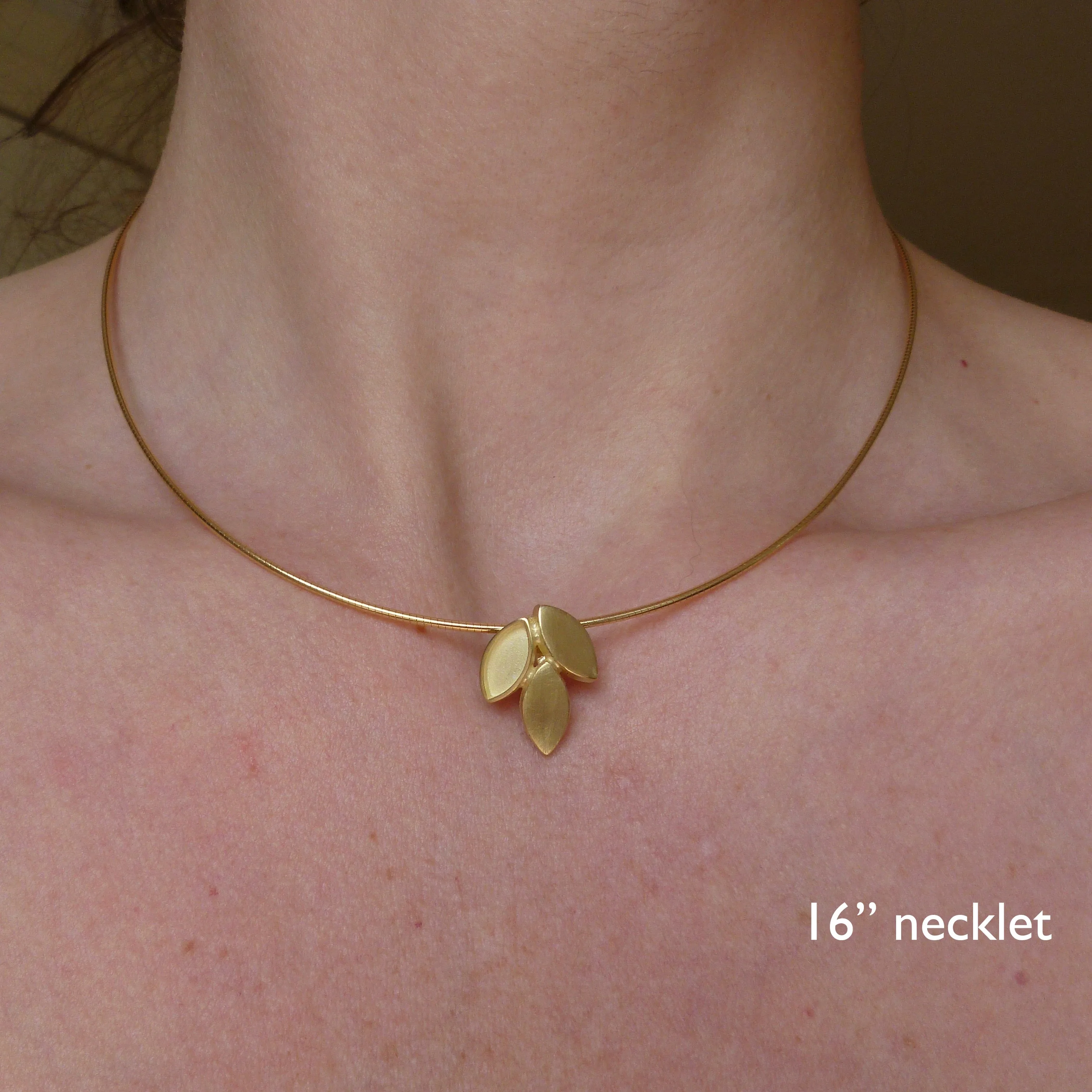 18ct Gold Necklace - Contemporary, Unique and Bespoke.