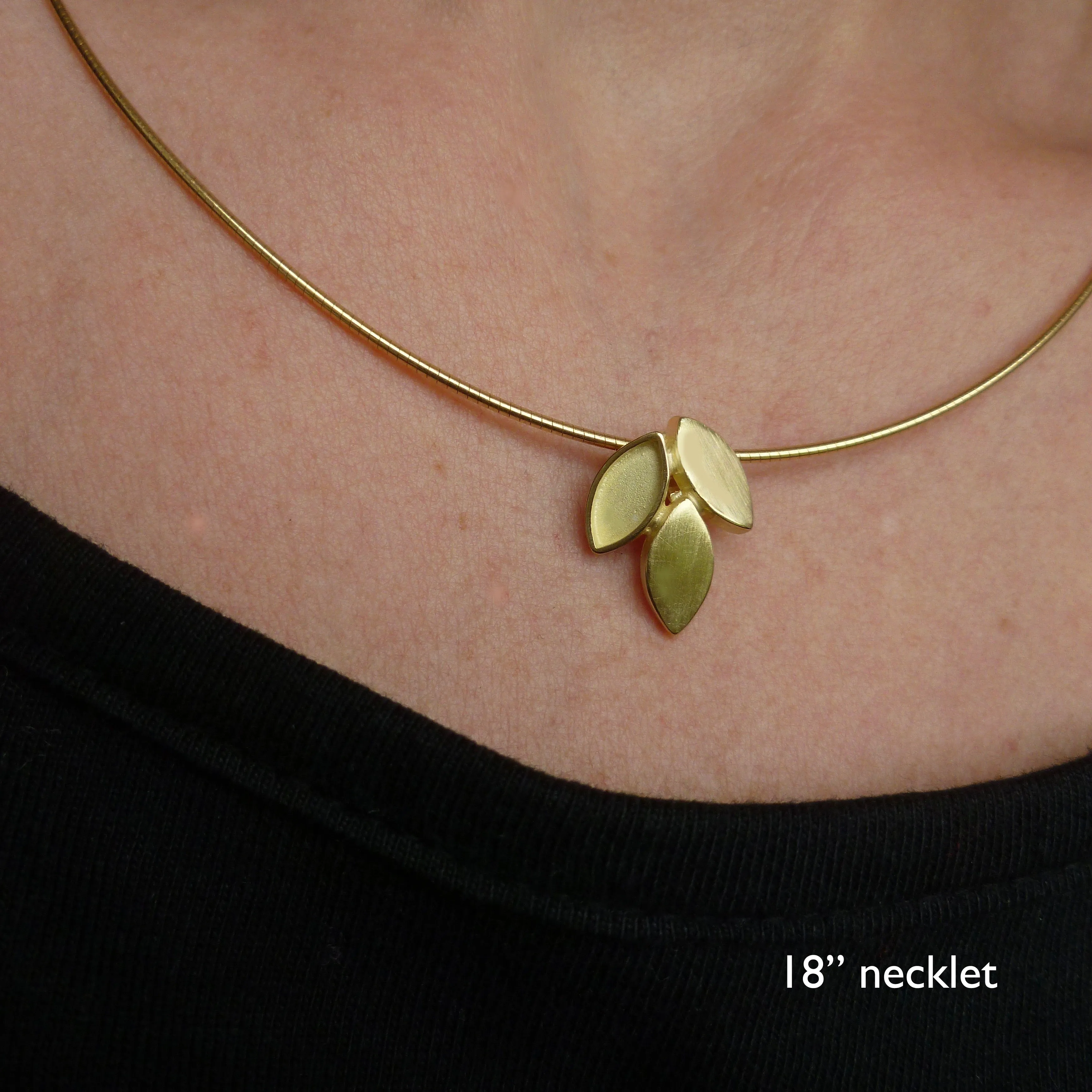 18ct Gold Necklace - Contemporary, Unique and Bespoke.