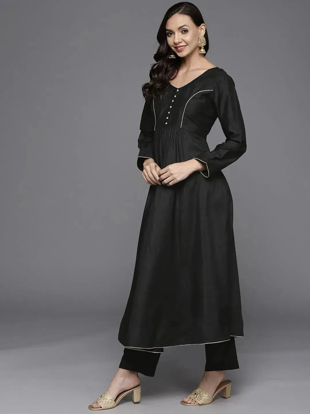 Black Solid Silk Blend Anarkali Kurta With Dupatta