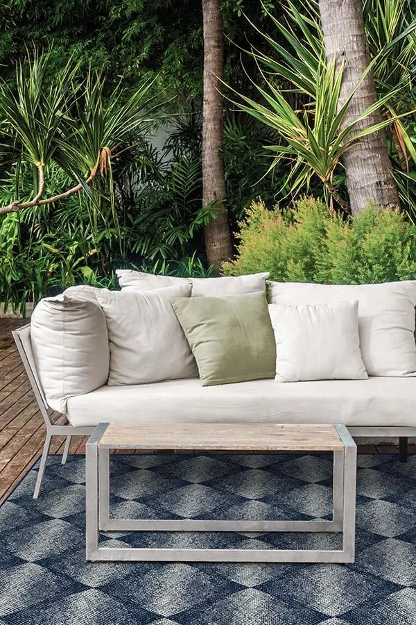 Outdoor Kumo Diamond Navy Rug