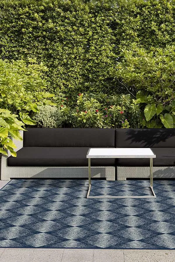 Outdoor Kumo Diamond Navy Rug