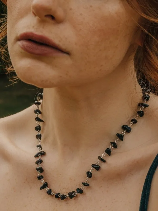 Xander Kostroma 925 Sterling Silver Black Obsidian Crystal Chip Necklace, 42 cm and extension, Healing Jewelry for Women, Grounding & Protection Benefits