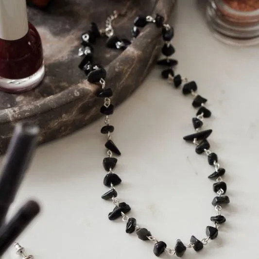 Xander Kostroma 925 Sterling Silver Black Obsidian Crystal Chip Necklace, 42 cm and extension, Healing Jewelry for Women, Grounding & Protection Benefits